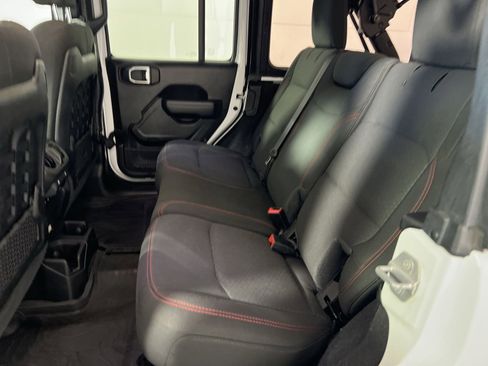 Used 2023 Jeep Wrangler Unlimited Rubicon w/ Cold Weather Group image 25