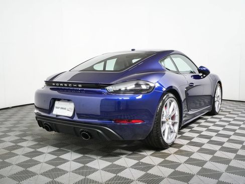 Certified 2025 Porsche 718 Cayman GTS RWD image 32
