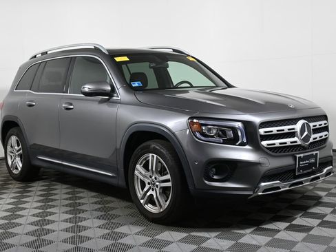 Certified 2022 Mercedes-Benz GLB 250 4MATIC image 8