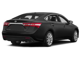 Used 2015 Toyota Avalon XLE video 2