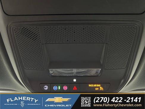 Used 2025 Buick Enclave Preferred AWD/4WD image 34
