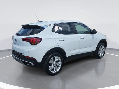 Used 2024 Buick Encore GX Preferred w/ Comfort Package AWD/4WD image 3