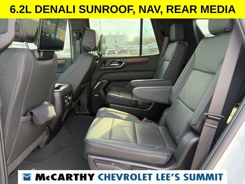 Used 2025 GMC Yukon Denali w/ Denali Reserve Package image 53