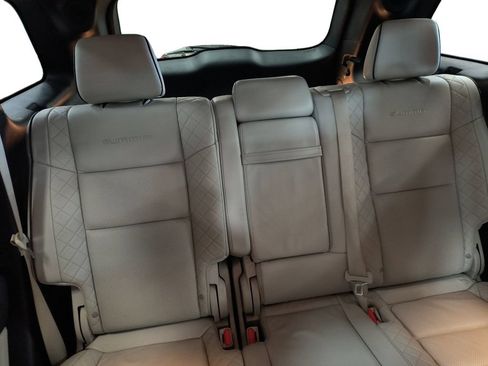 Used 2021 Jeep Grand Cherokee Summit AWD/4WD image 18