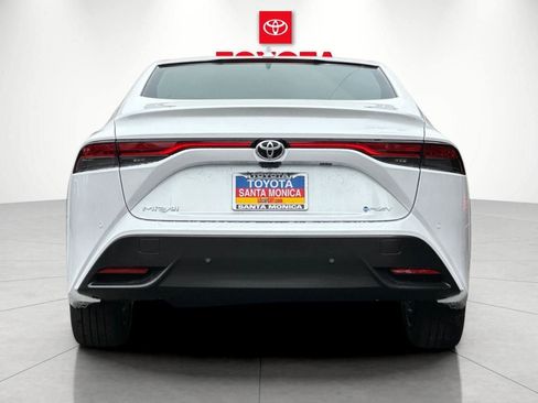 New 2026 Toyota Mirai RWD image 4