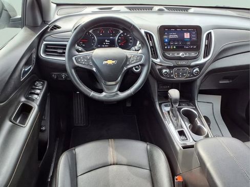 Used 2024 Chevrolet Equinox Premier AWD/4WD image 12