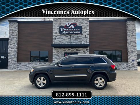 Used 2013 Jeep Grand Cherokee Limited image 1