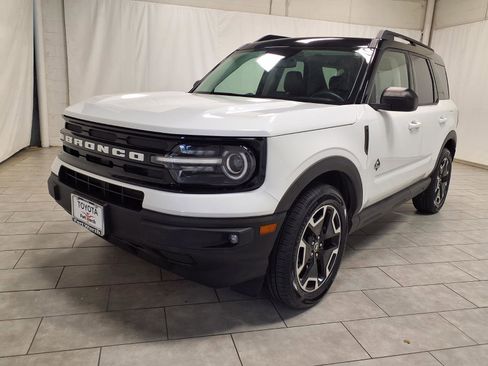 Used 2021 Ford Bronco Sport Outer Banks AWD/4WD image 3