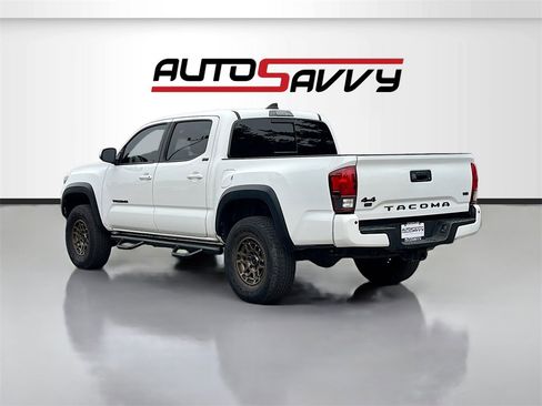 Used 2023 Toyota Tacoma 4x4 Double Cab image 5