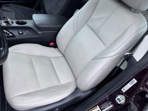 Used 2016 Toyota Avalon XLE Premium FWD image 9