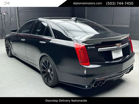Used 2017 Cadillac CTS V w/ Luxury Package image 5