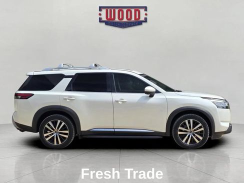 Used 2023 Nissan Pathfinder Platinum w/ Lighting Package (N93) AWD/4WD image 6