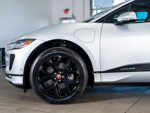 Used 2020 Jaguar I-PACE S image 9