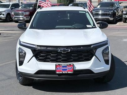 New 2026 Chevrolet Trax LT w/ Driver Confidence Package