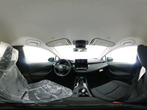 New 2026 Toyota Corolla LE image 33