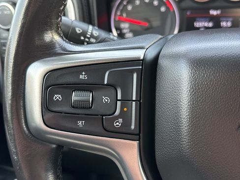 Used 2020 Chevrolet Silverado 1500 LT w/ Convenience Package image 18