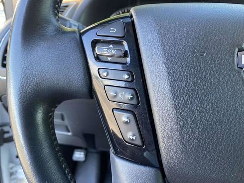 Used 2021 Nissan Armada SL w/ Captain's Chairs Package RWD image 27