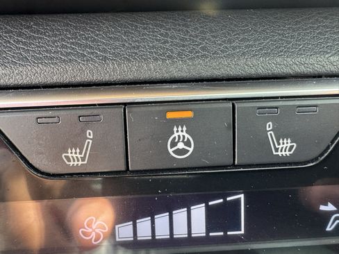 Used 2023 Nissan Altima 2.5 SL FWD image 19