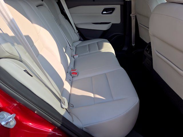 Used 2021 Nissan Rogue SV w/ Premium Package AWD/4WD image 6
