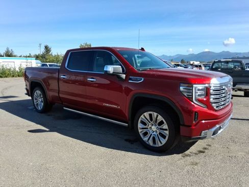 Used 2024 GMC Sierra 1500 Denali w/ Denali Reserve Package AWD/4WD image 2