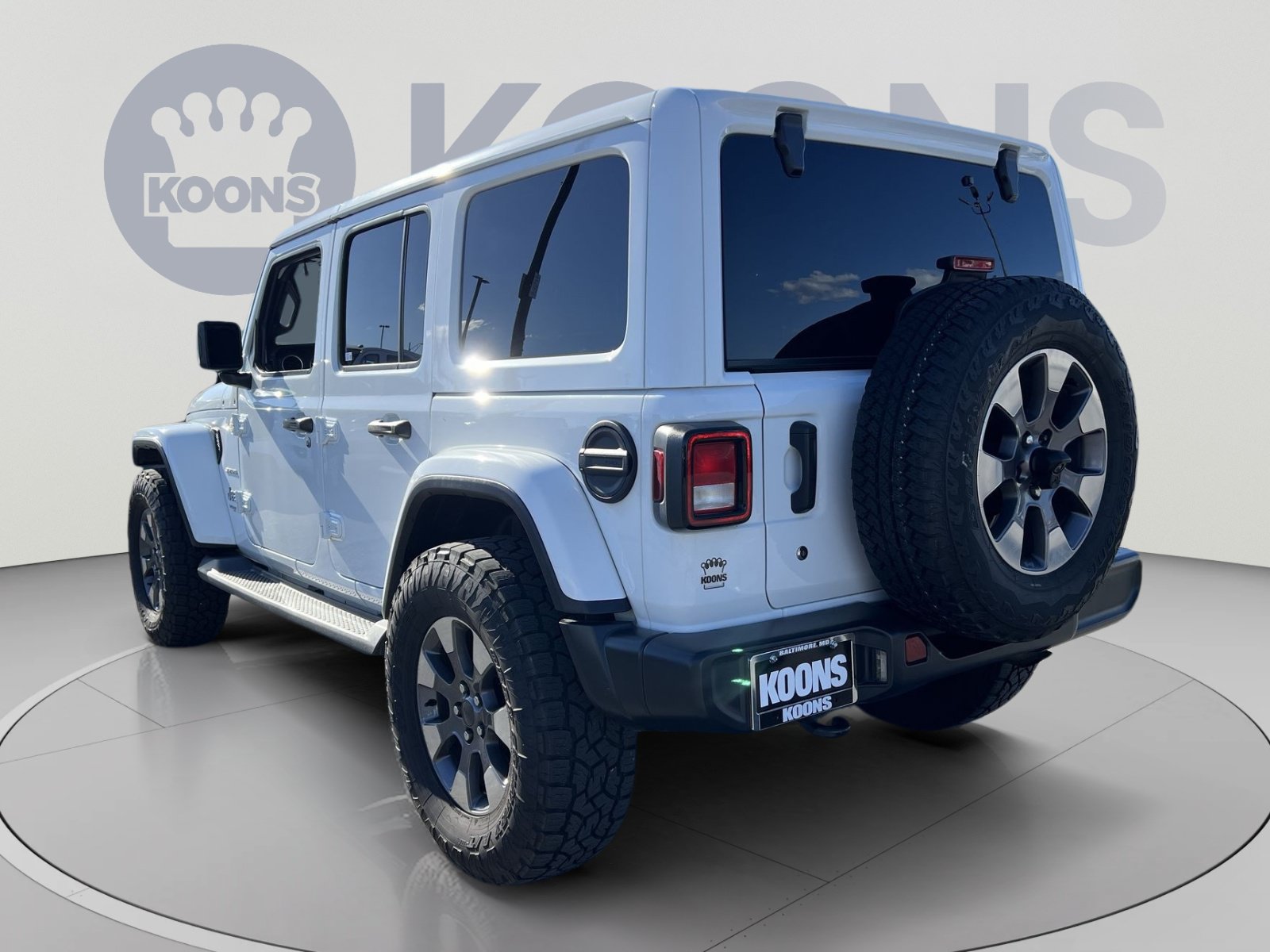 Used 2020 Jeep Wrangler Unlimited Sahara AWD/4WD image 4
