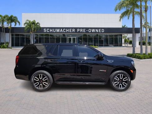 Used 2023 GMC Yukon AT4 image 8