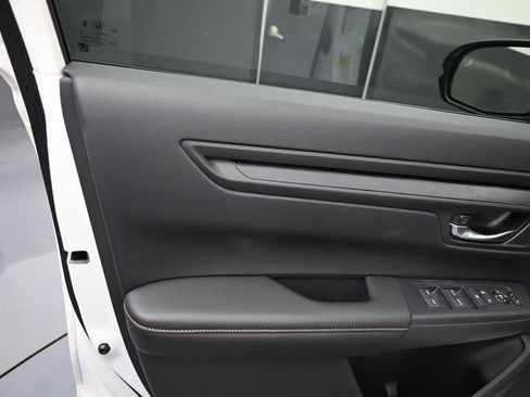Used 2026 Honda CR-V Sport image 13