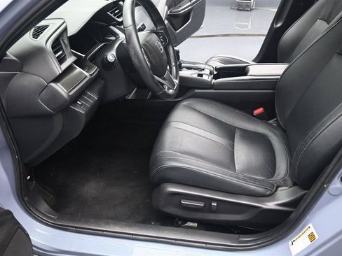 Used 2018 Honda Civic EX-L image 12