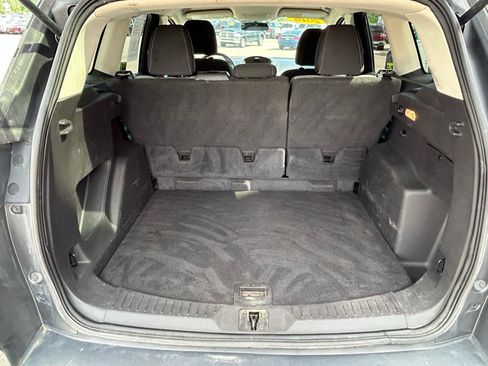 Used 2016 Ford Escape SE AWD/4WD image 17