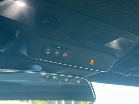 Used 2021 Chevrolet Camaro SS RWD image 24
