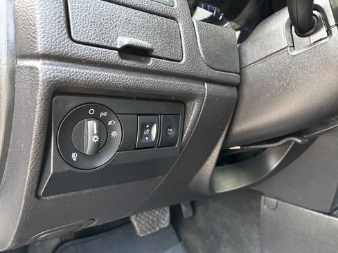 Used 2012 Ford Fusion SEL image 24