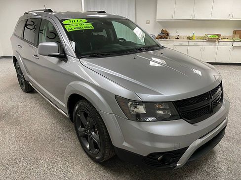 Used 2018 Dodge Journey Crossroad image 3
