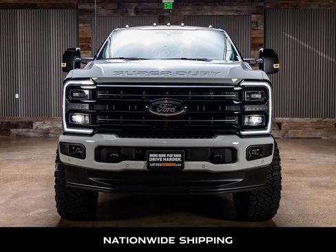 Used 2026 Ford F250 Platinum AWD/4WD image 4