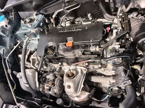 Used 2024 Honda HR-V Sport image 10