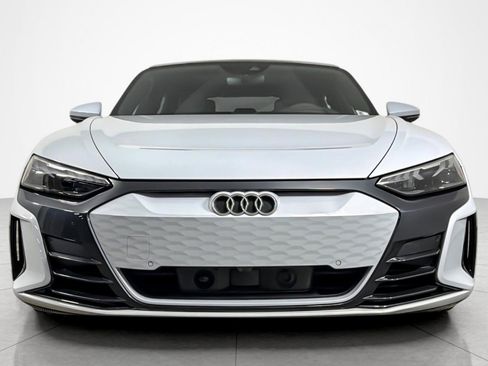 Used 2023 Audi e-tron GT Prestige w/ Prestige Package image 8