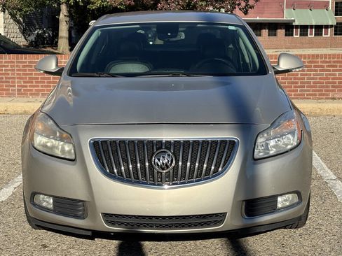 Used 2013 Buick Regal Premium image 3