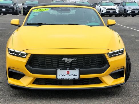 Used 2024 Ford Mustang Premium image 2