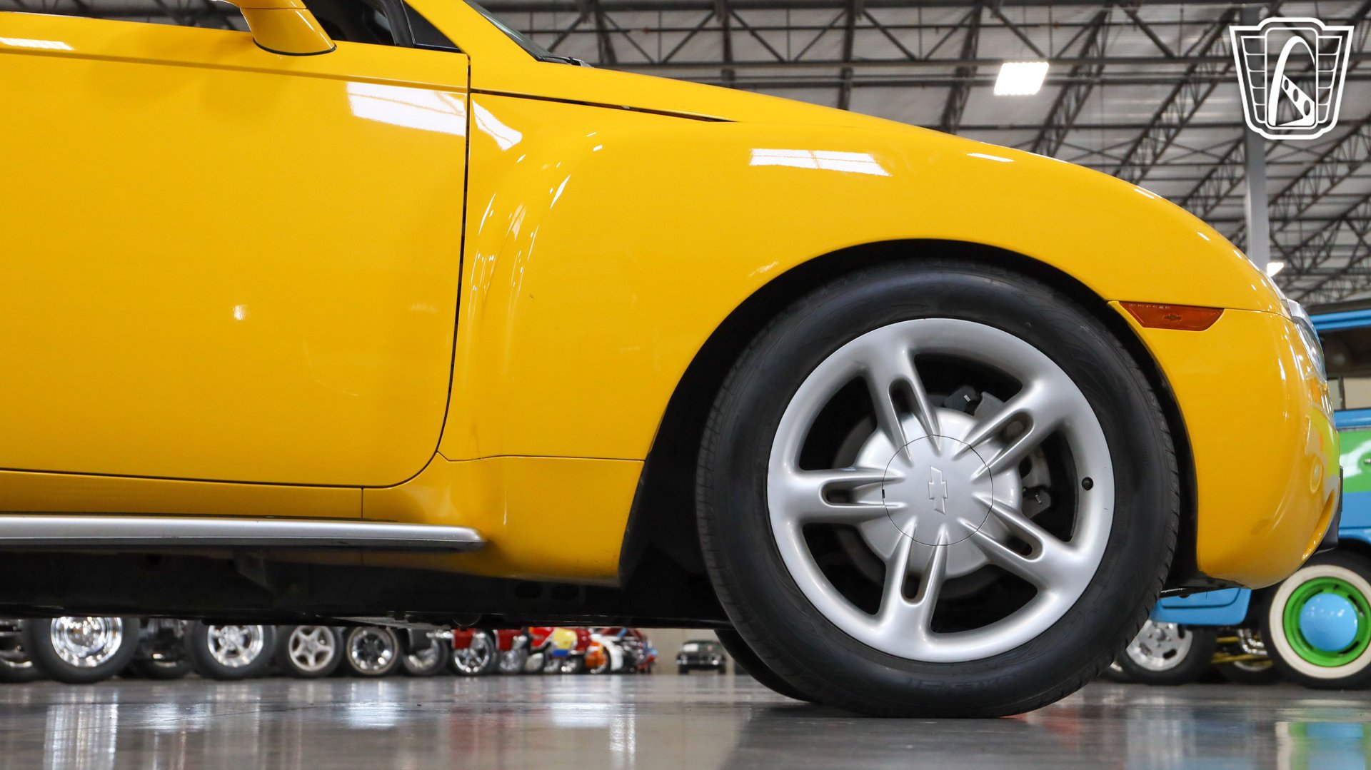 Used 2004 Chevrolet SSR w/ Preferred Equipment Group RWD image 37