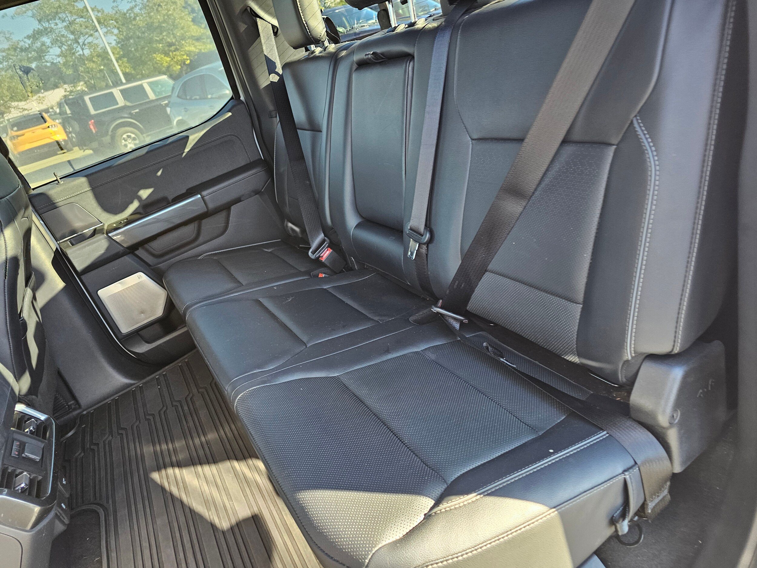 Used 2023 Ford F150 Lariat w/ Equipment Group 502A High AWD/4WD image 19