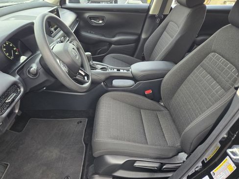 Used 2025 Honda HR-V LX image 15