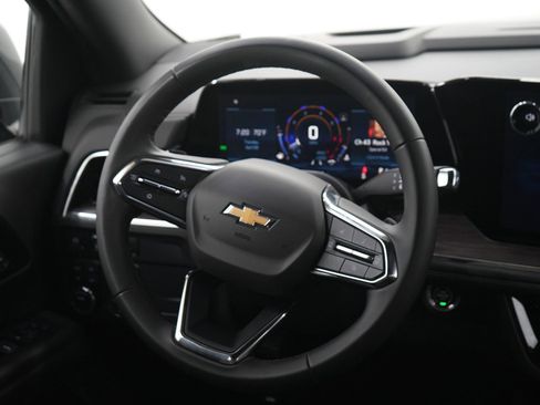 Used 2025 Chevrolet Tahoe LT AWD/4WD image 14