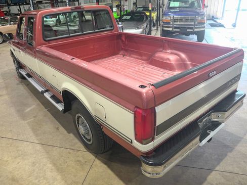 Used 1994 Ford F250 XLT RWD image 16