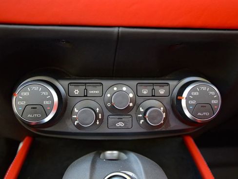 Used 2015 Ferrari California T RWD image 61