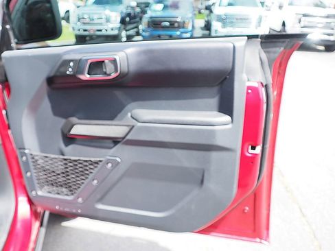 Used 2025 Ford Bronco Badlands AWD/4WD image 22