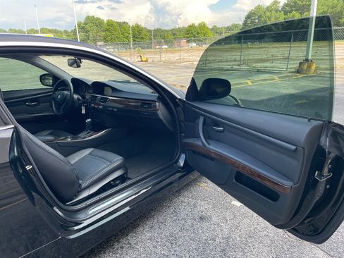 Used 2010 BMW 328i xDrive Coupe AWD/4WD image 17