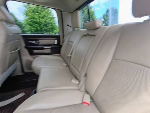 Used 2013 RAM 1500 Laramie w/ Convenience Group AWD/4WD image 18