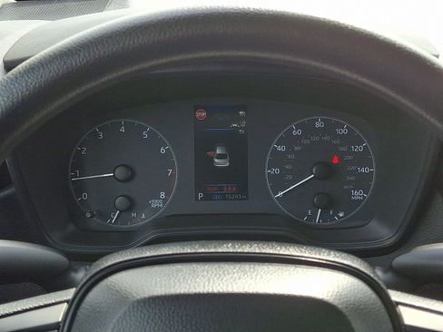 Used 2025 Toyota Corolla LE FWD image 21