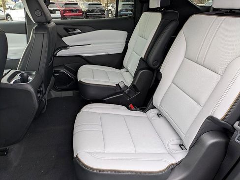 New 2026 Chevrolet Traverse High Country FWD image 26