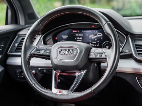 Used 2018 Audi SQ5 Prestige AWD/4WD image 9