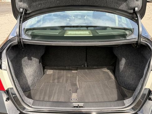 Used 2019 Nissan Sentra SV w/ Special Edition Package image 22